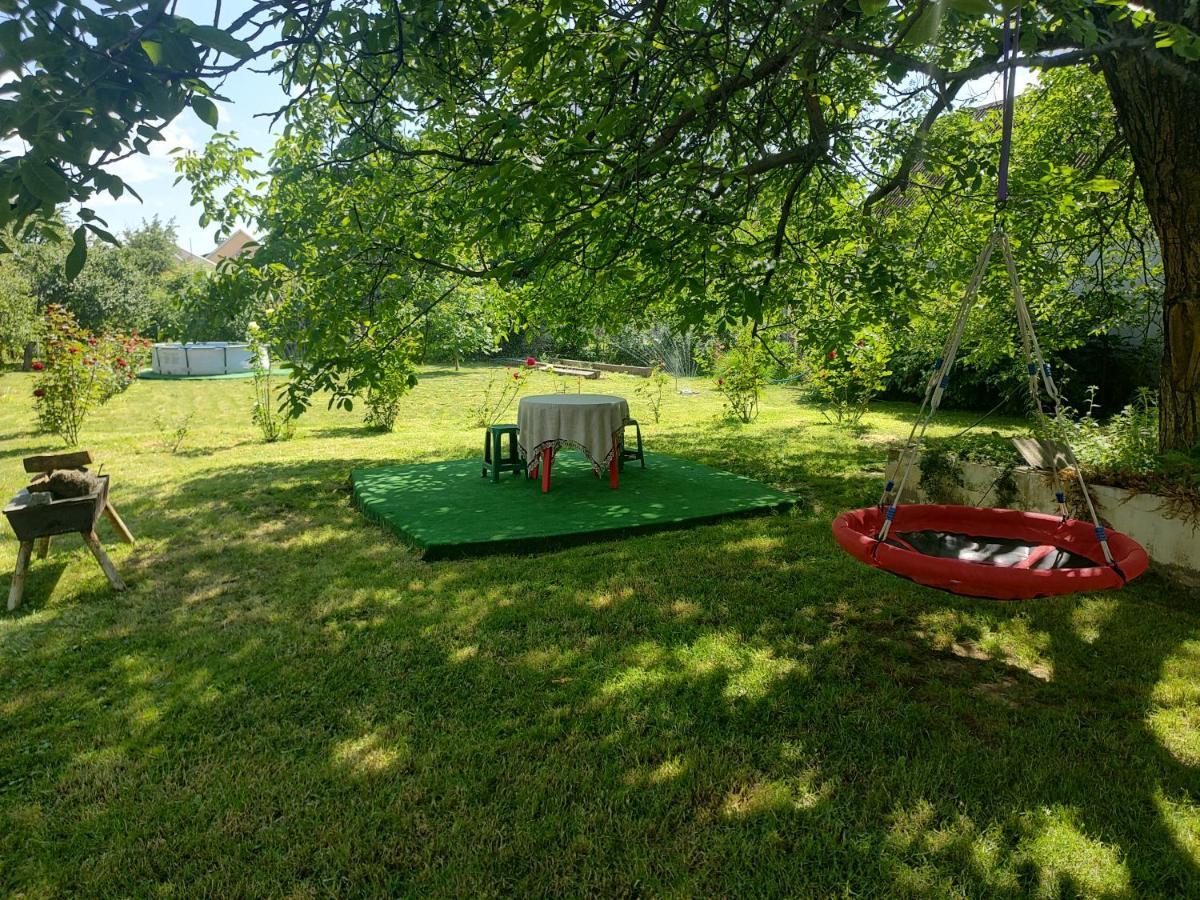 "Ранчо" - Тераса Квіти Сад Apartment Uzhhorod Luaran gambar
